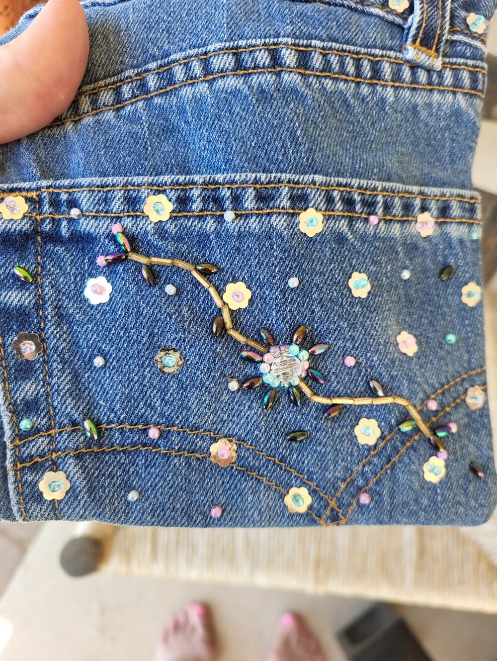 Handcrafted Red Label Levis Embellished Denim Crossbody Bag - Floral Sequins - Picture 6 of 16